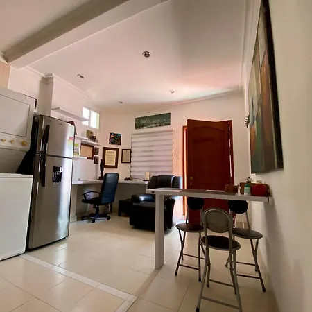 Apartamento A Solo 15 Metros De La Playa En Bocagrande Apartamento *
