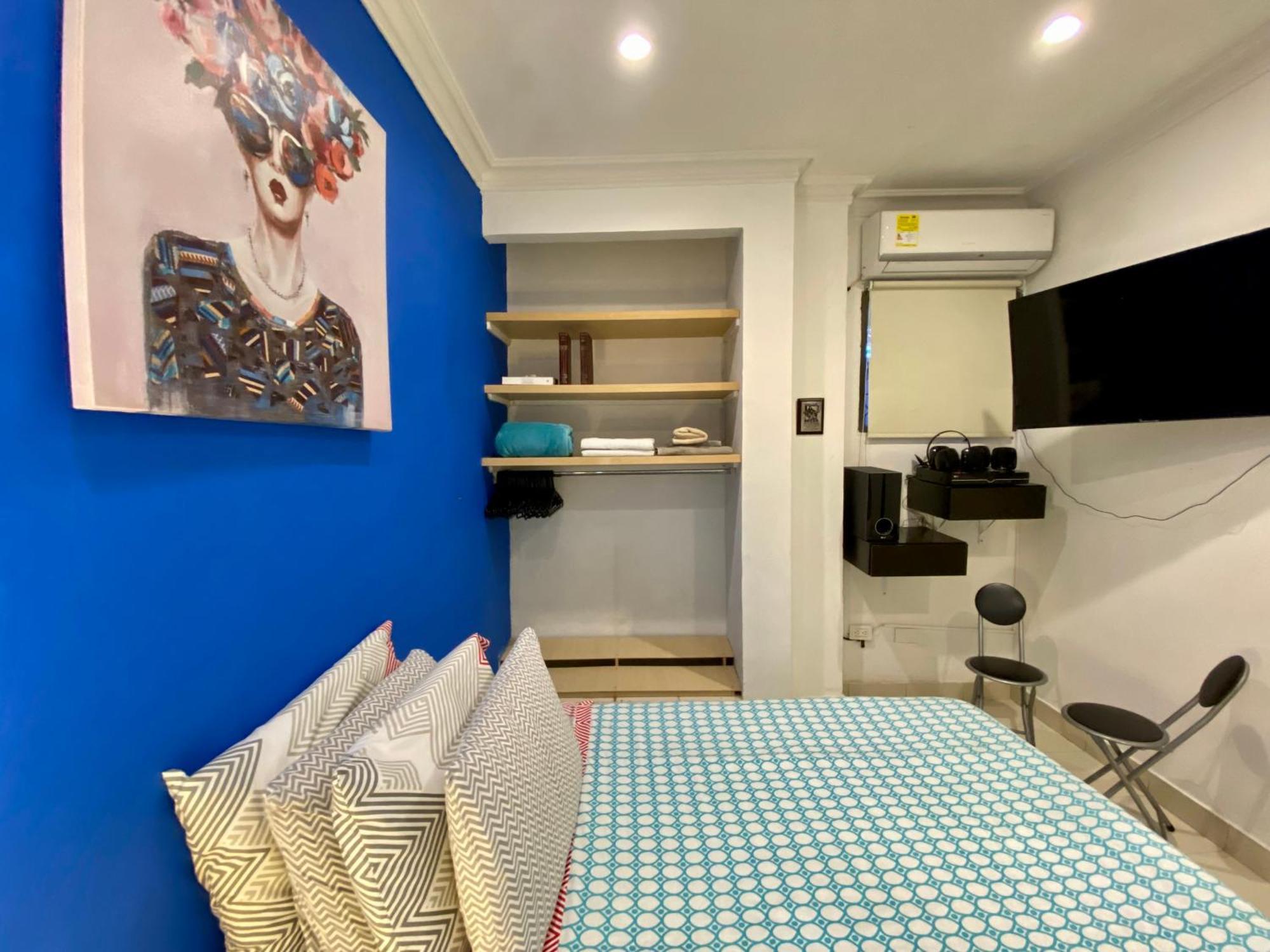 Apartamento A Solo 15 Metros De La Playa En Bocagrande Apartamento *